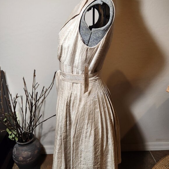 Maggie L Crushed Gold Cocktail Dress w/pockets Size 6 NWT - Picture 4 of 8